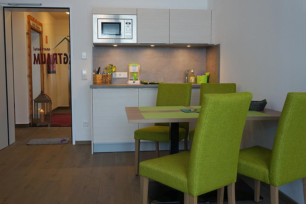 Bergtraum Aparthotel 2*